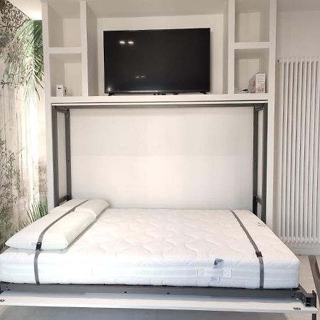 Al Ponte Design Apartment Конельяно Екстер'єр фото