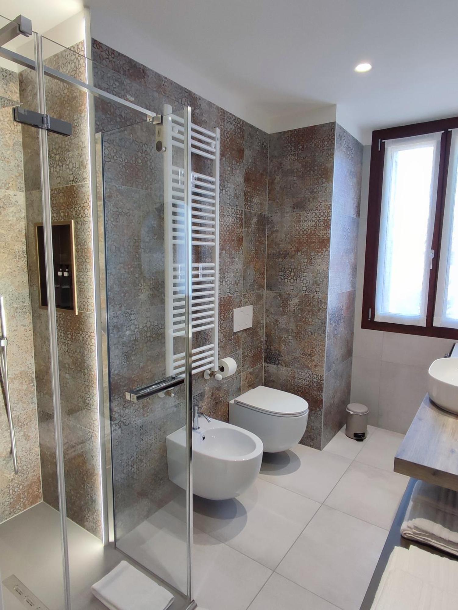 Al Ponte Design Apartment Конельяно Екстер'єр фото
