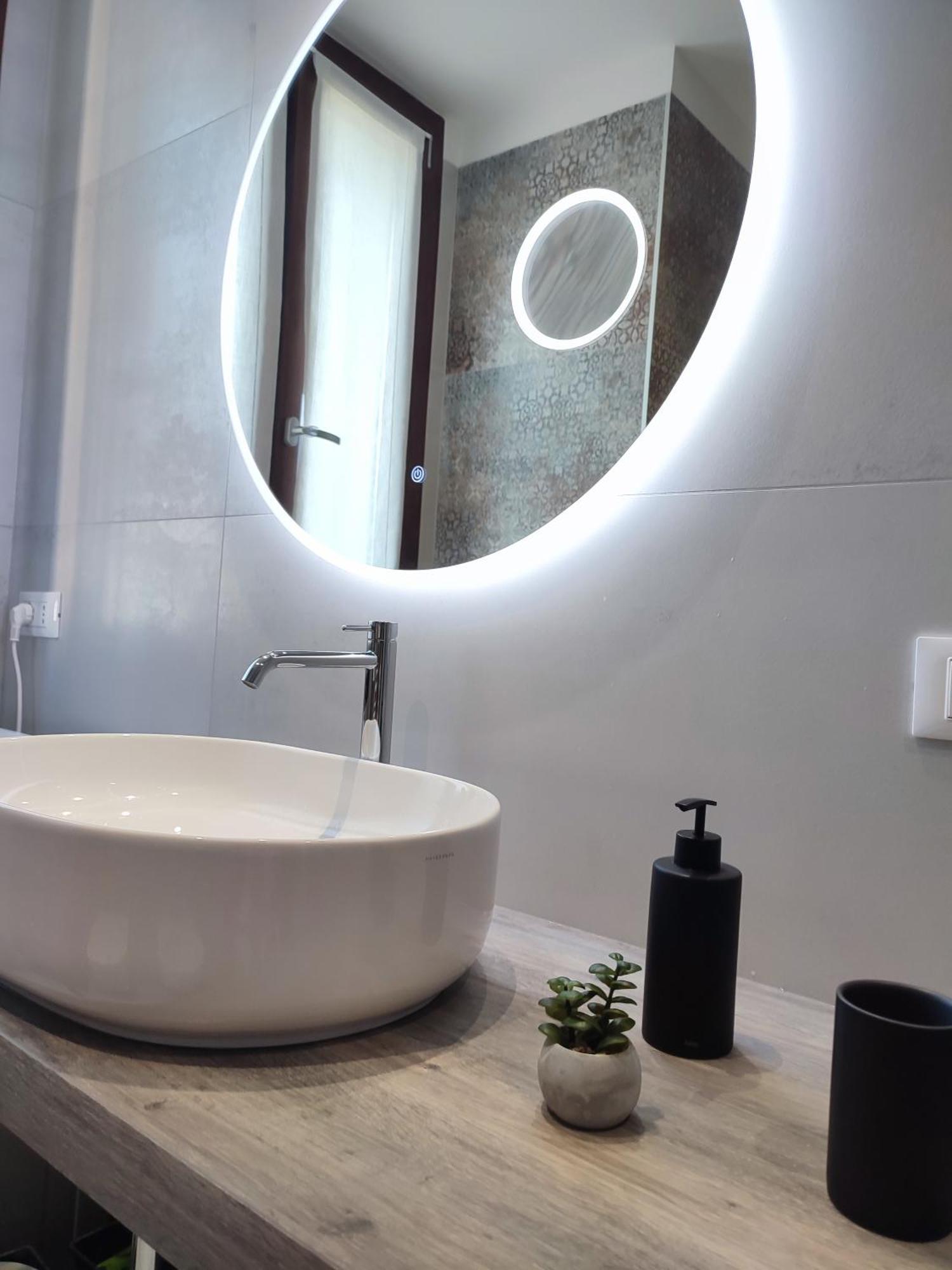 Al Ponte Design Apartment Конельяно Екстер'єр фото